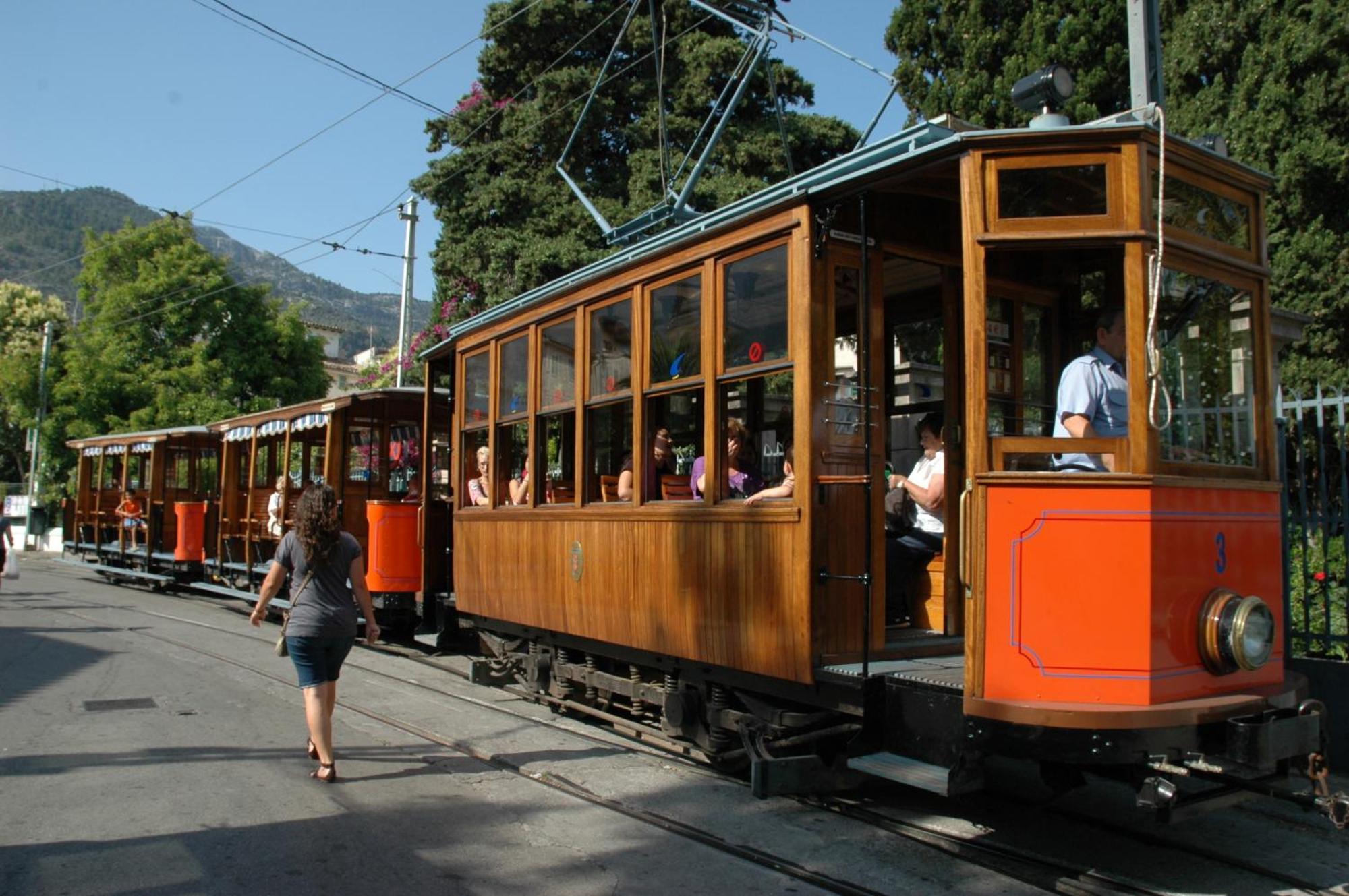 Hotel Can Roses Soller Luaran gambar