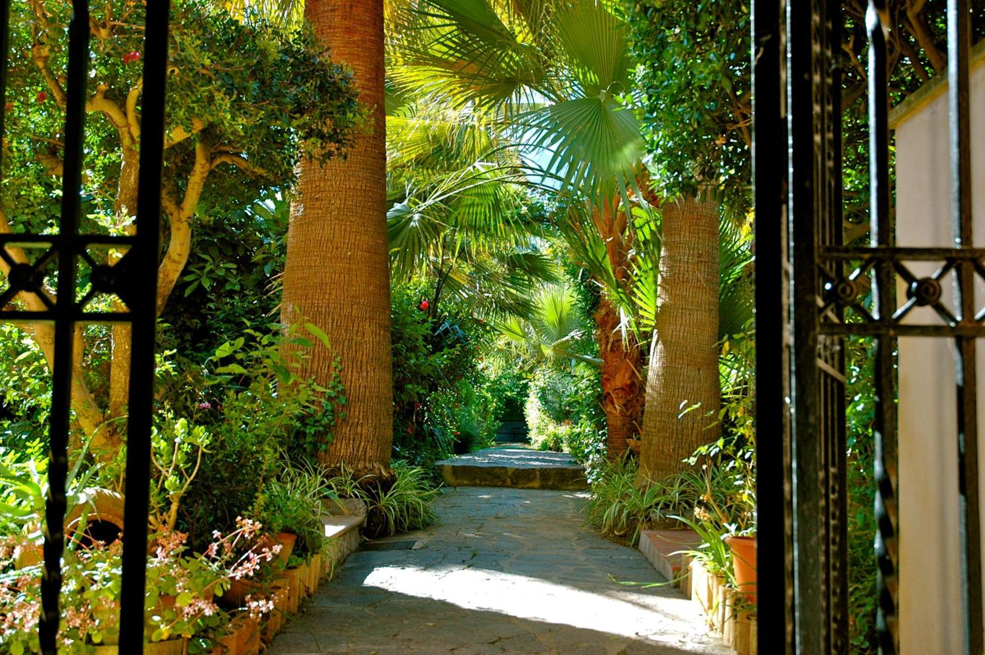 Hotel Can Roses Soller Luaran gambar