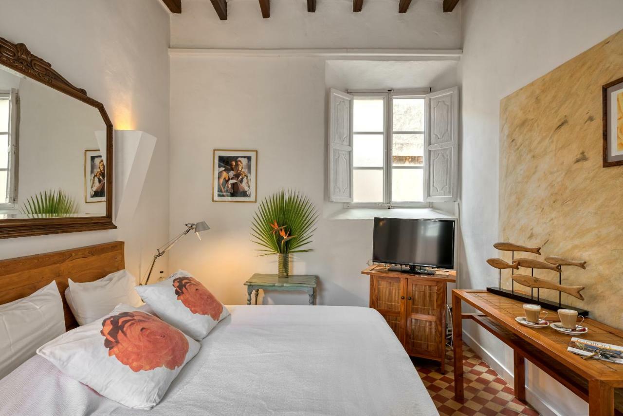 Hotel Can Roses Soller Luaran gambar